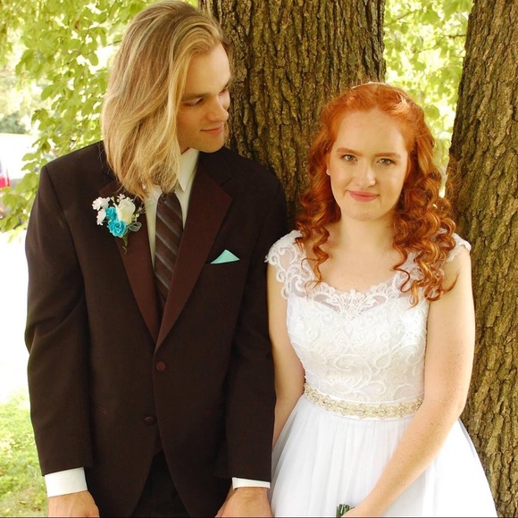 Meet your Posher, Sam - Picture 3 of 4